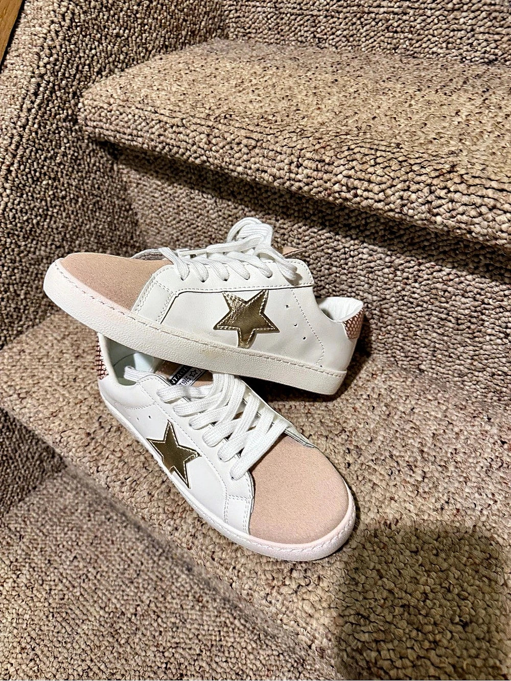 New vintage Havana girls sneakers